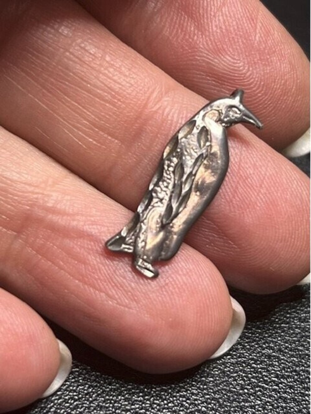 B6675 Detailed Penguin Charm 1" Pendant Sterling Silver Bird Figural 1.4g